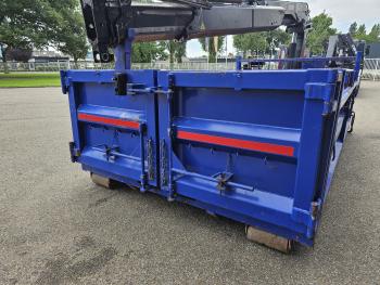 CONTAINER + HIAB 166 CRANE / KRAN